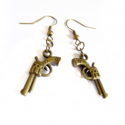 Boucles d'oreilles couleur bronze pistolet revolver steampunk