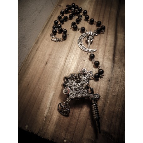 Rosaire chapelet perles noires pentagram ancre pistolet tattoo gun ♰666 We ❤ Kat 666♰