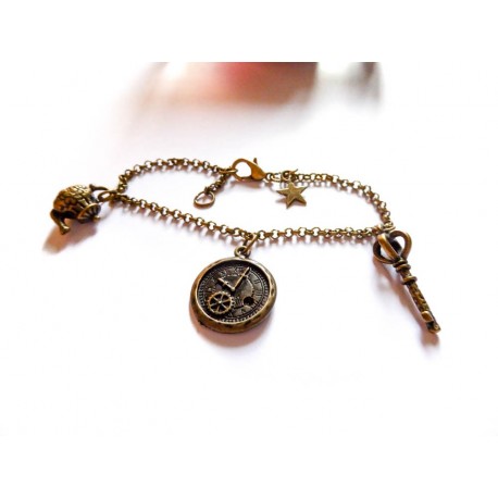 Bracelet bronze steampunk Alice aux pays des merveilles 