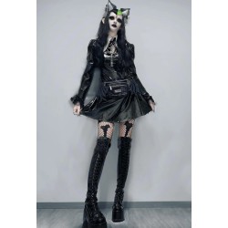 Collier cuir vegan noir grande croix Spider Victoria