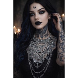 copie de Collier plastron argenté lune Skullbird 666